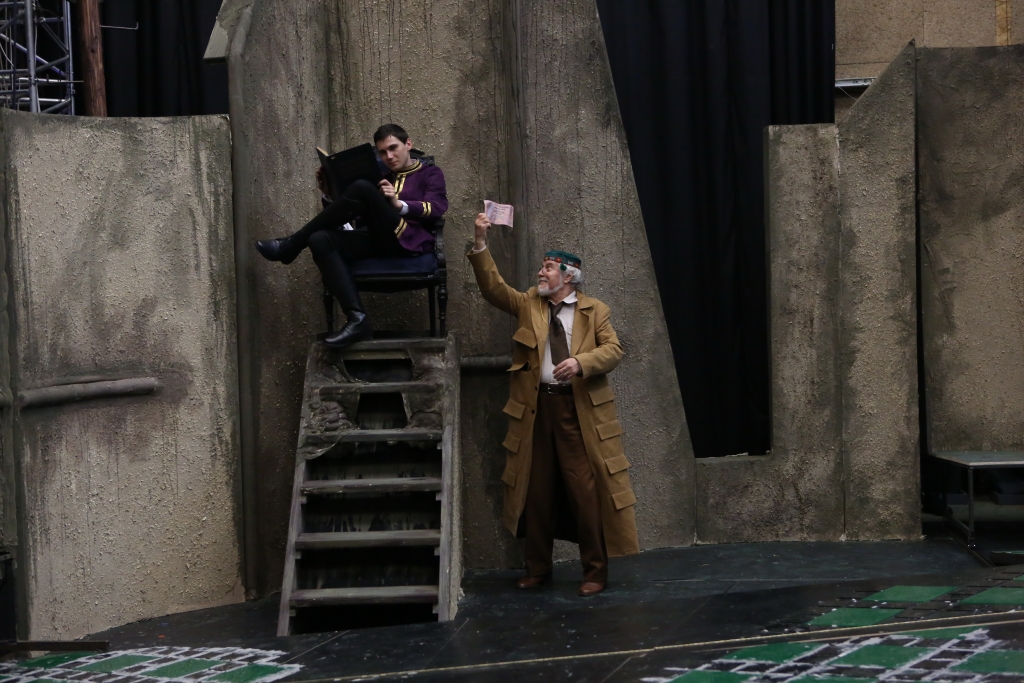 A murit Tarelkin! 14