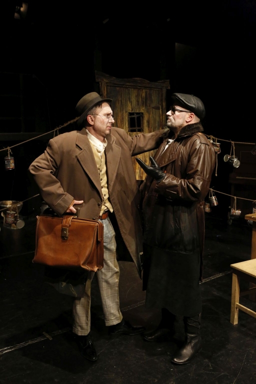 Invitație la eșafod 4