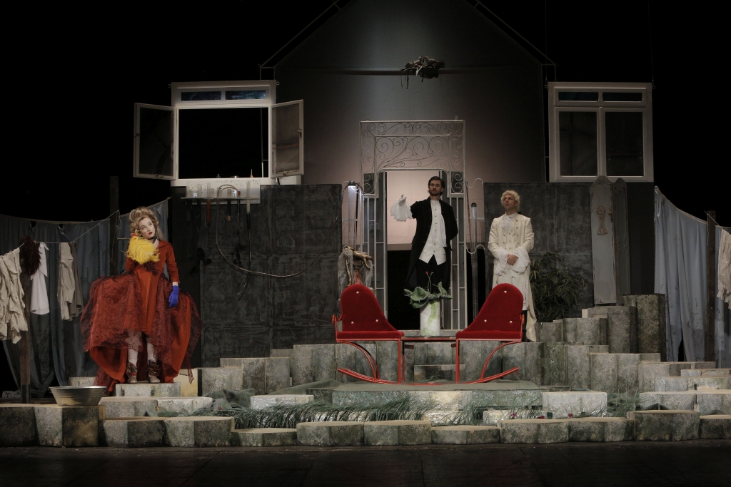 Jocul dragostei și al întâmplării 9