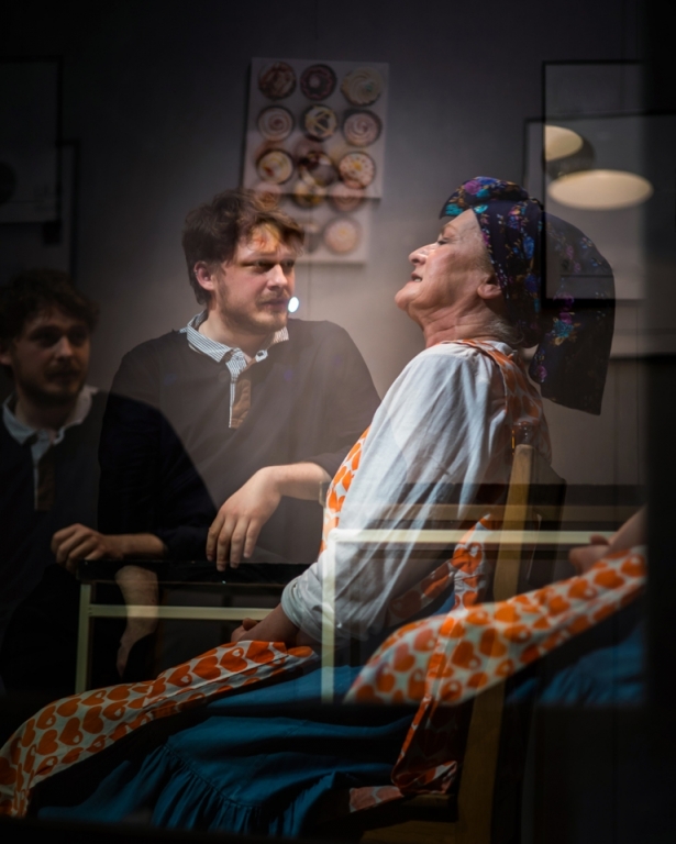 Oameni singuratici 11