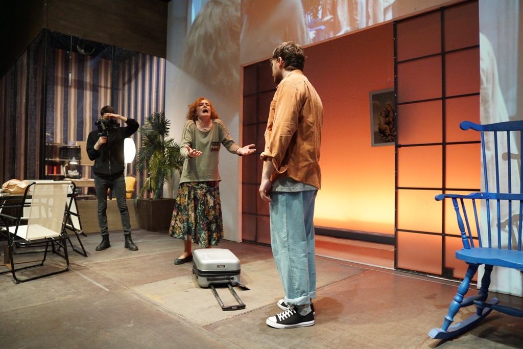 Oameni singuratici 13