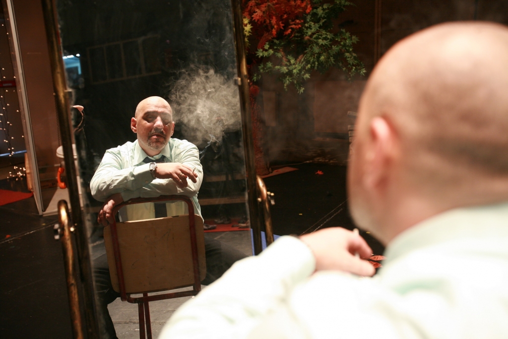 Proștii de sub clar de lună 8