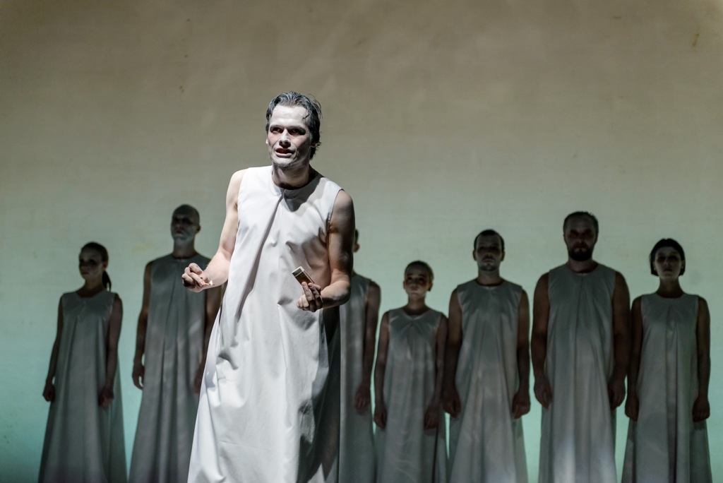 Ținuturile joase 12