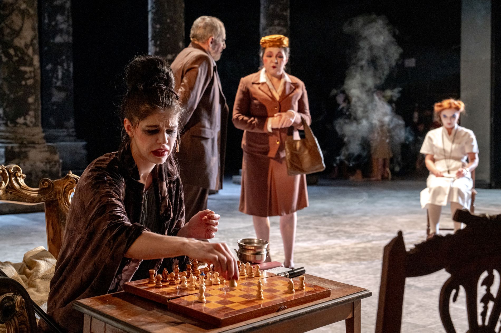 O tragedie veninoasă 4